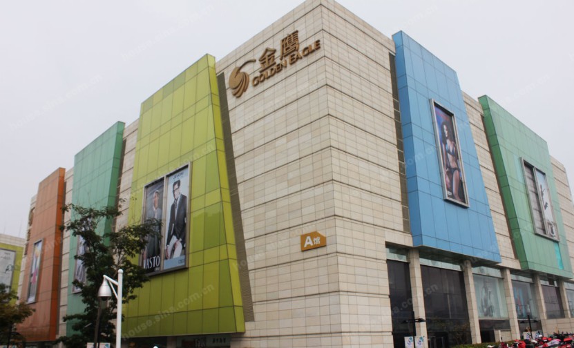 来宾金鹰奥莱城